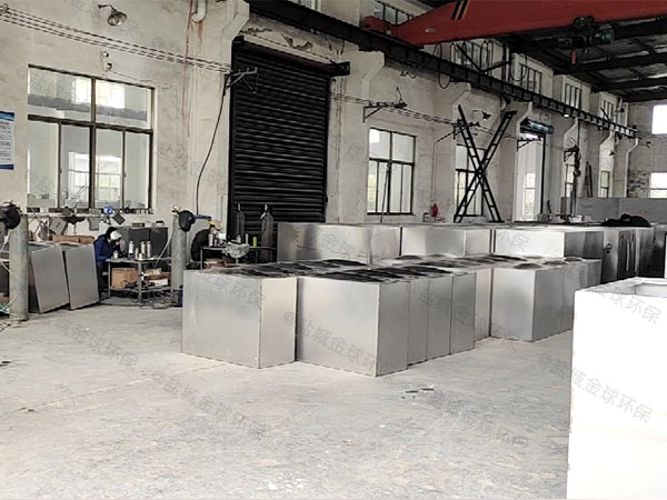 工地食堂3.1米*1.2米*1.85米砖砌隔油污水提升装置设计要求